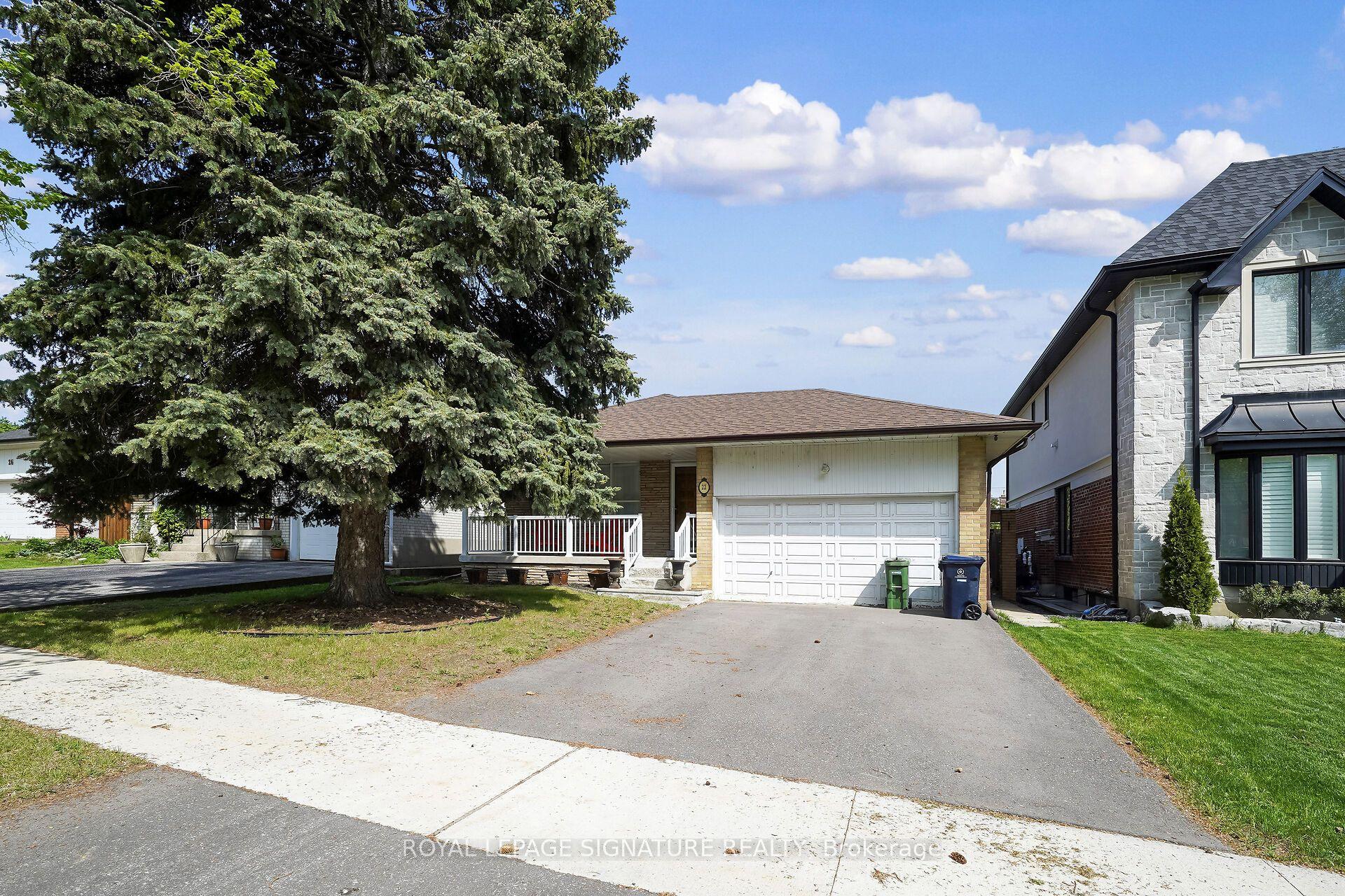 22 Hamptonbrook Drive — photo 1