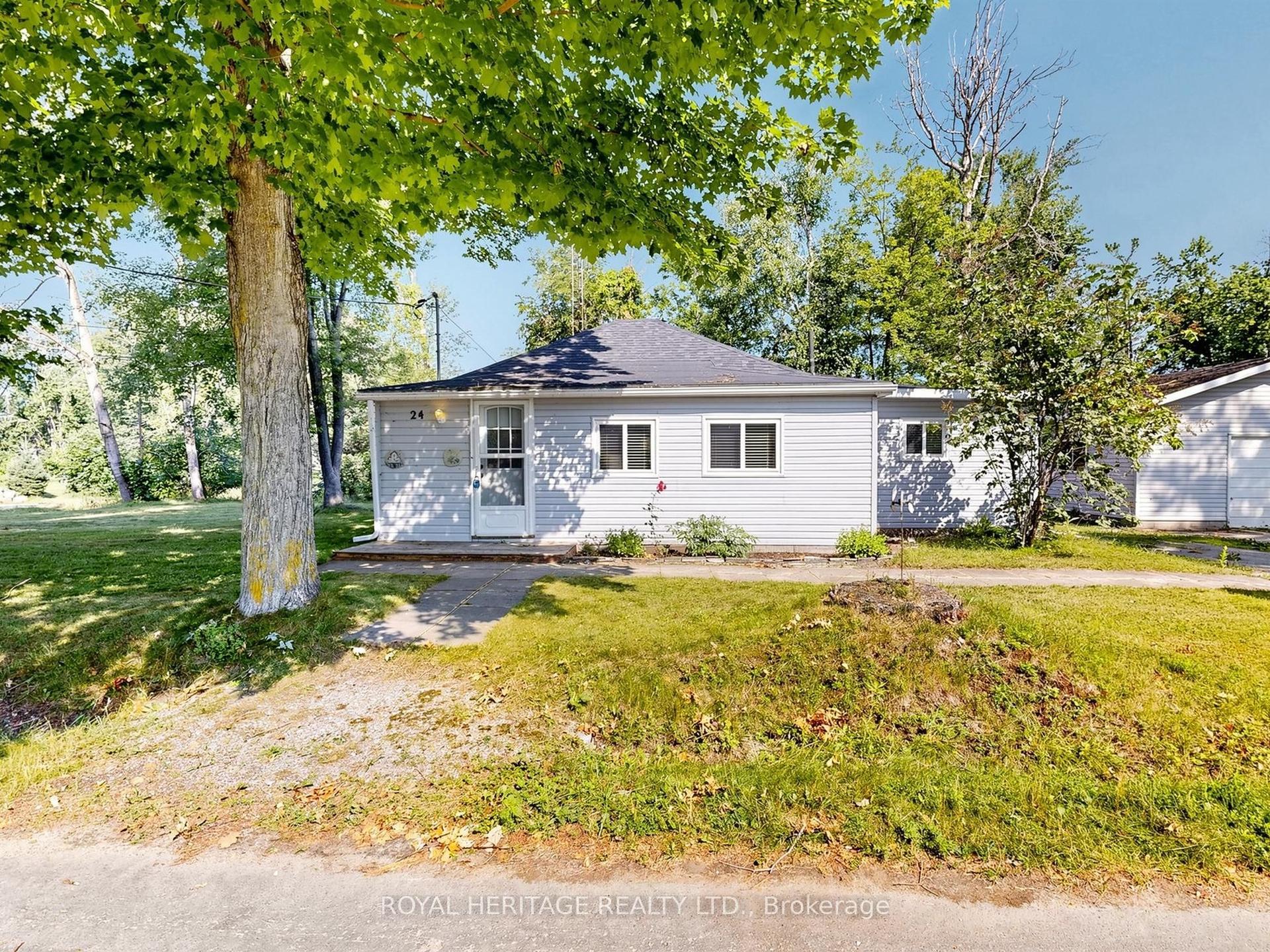 24 Ridge Avenue, Ramara — Detached for sale, photo 1