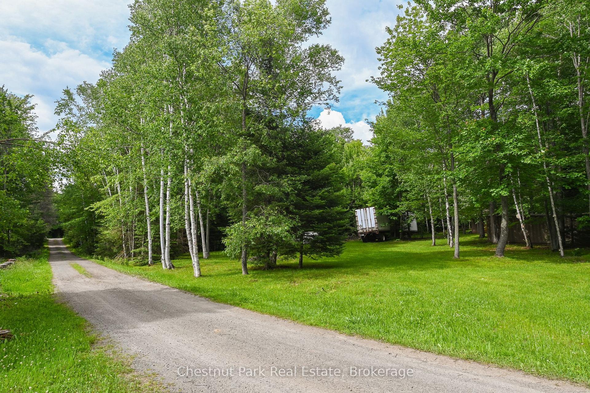 00 Willard's Lane — photo 1