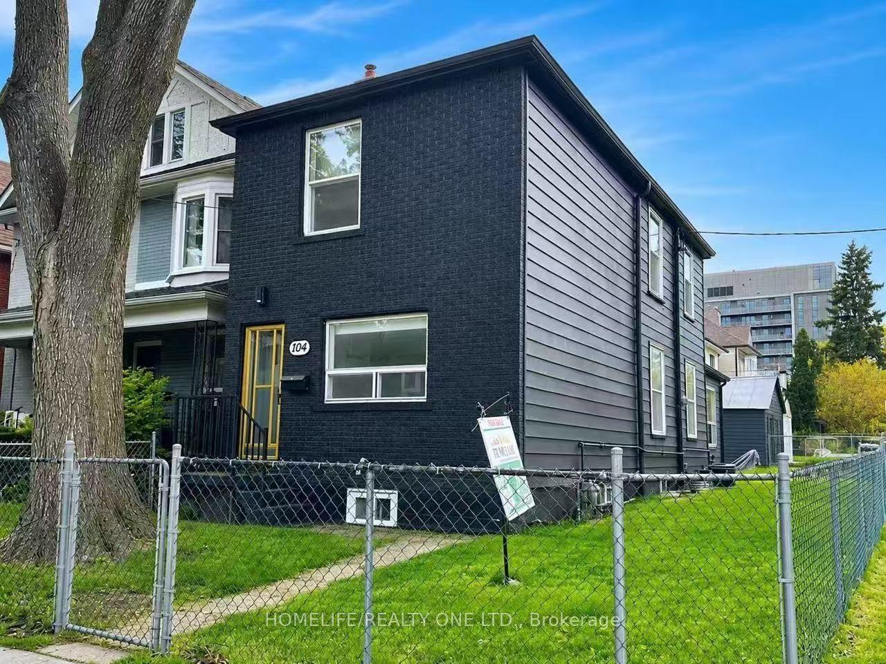 104 Benson Avenue, Toronto — Detached for sale, photo 1