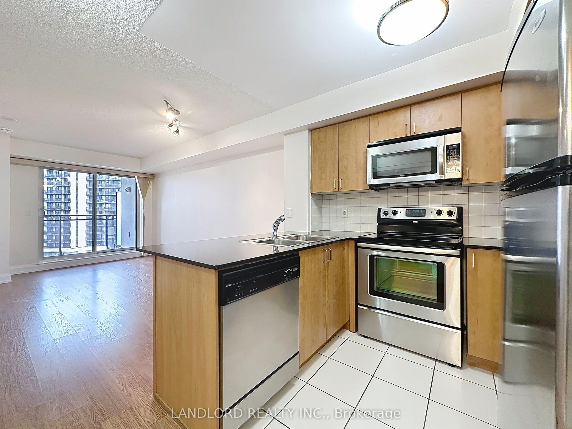 1070 Sheppard Avenue W 801 #801 — photo 1