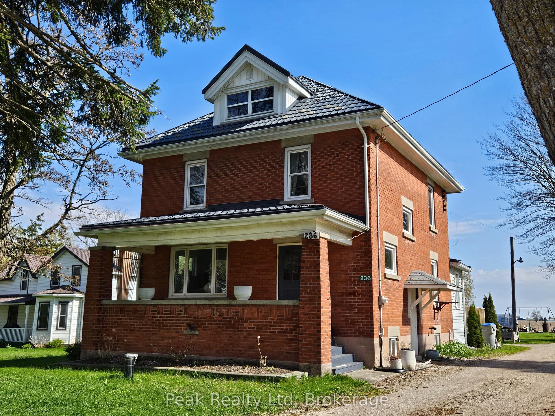 236 Huron Road — photo 1