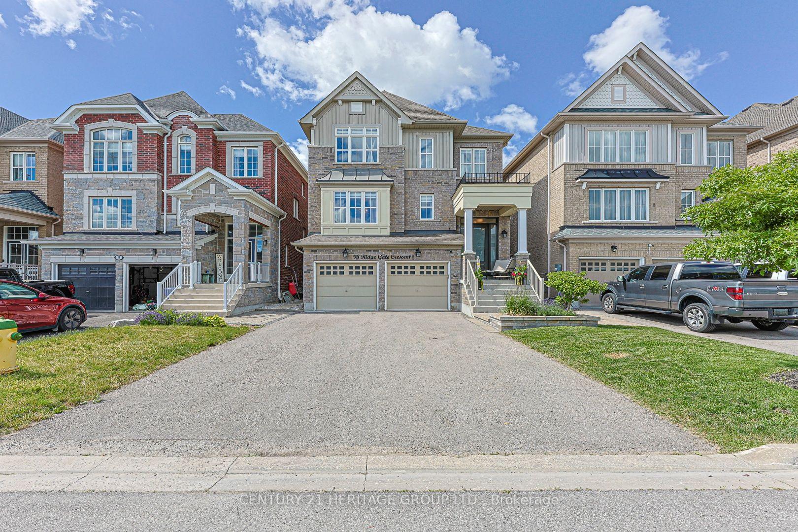 93 Ridge Gate Crescent — photo 1