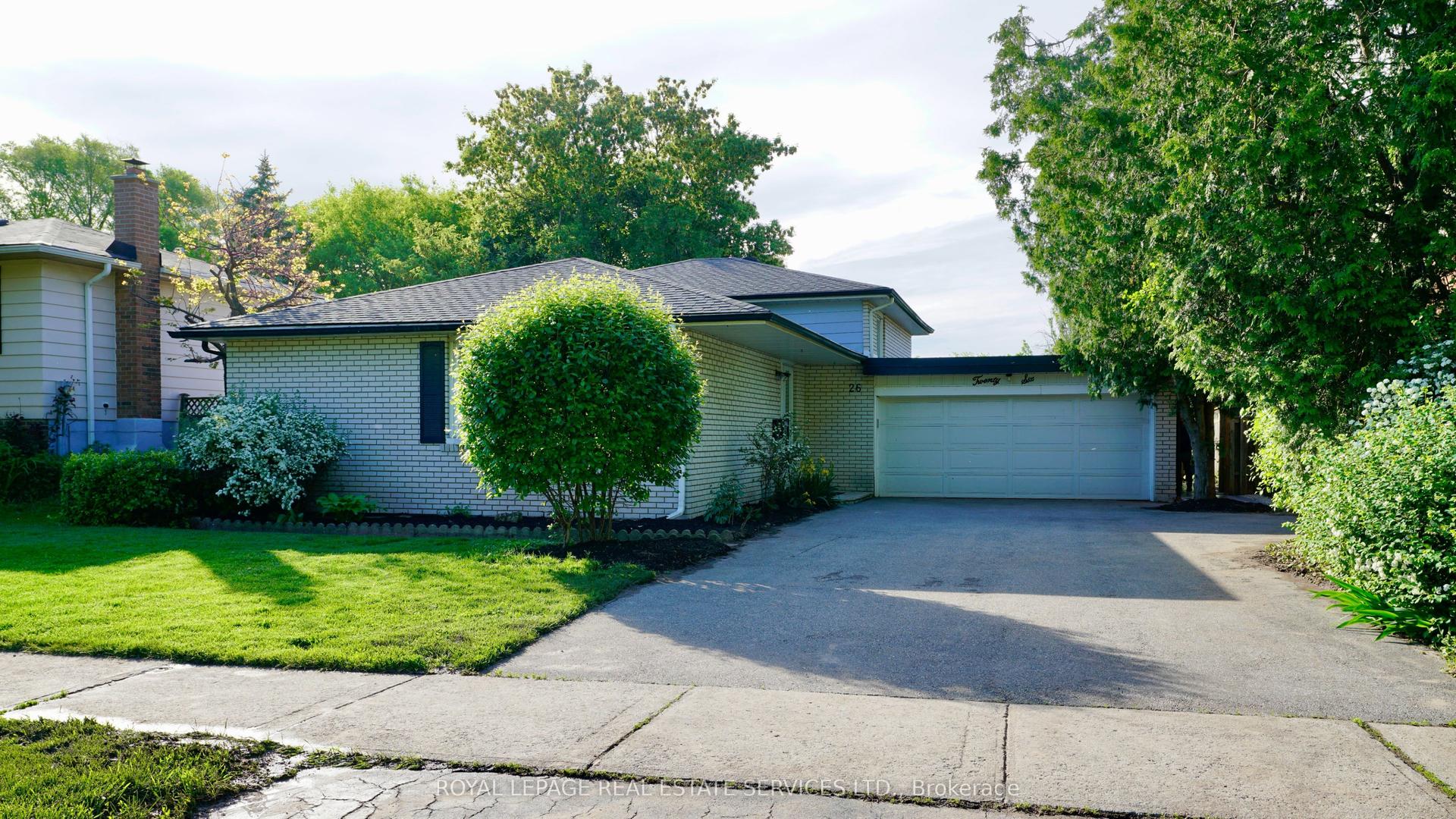 26 Miller Road, Oakville — Detached for lease, photo 1