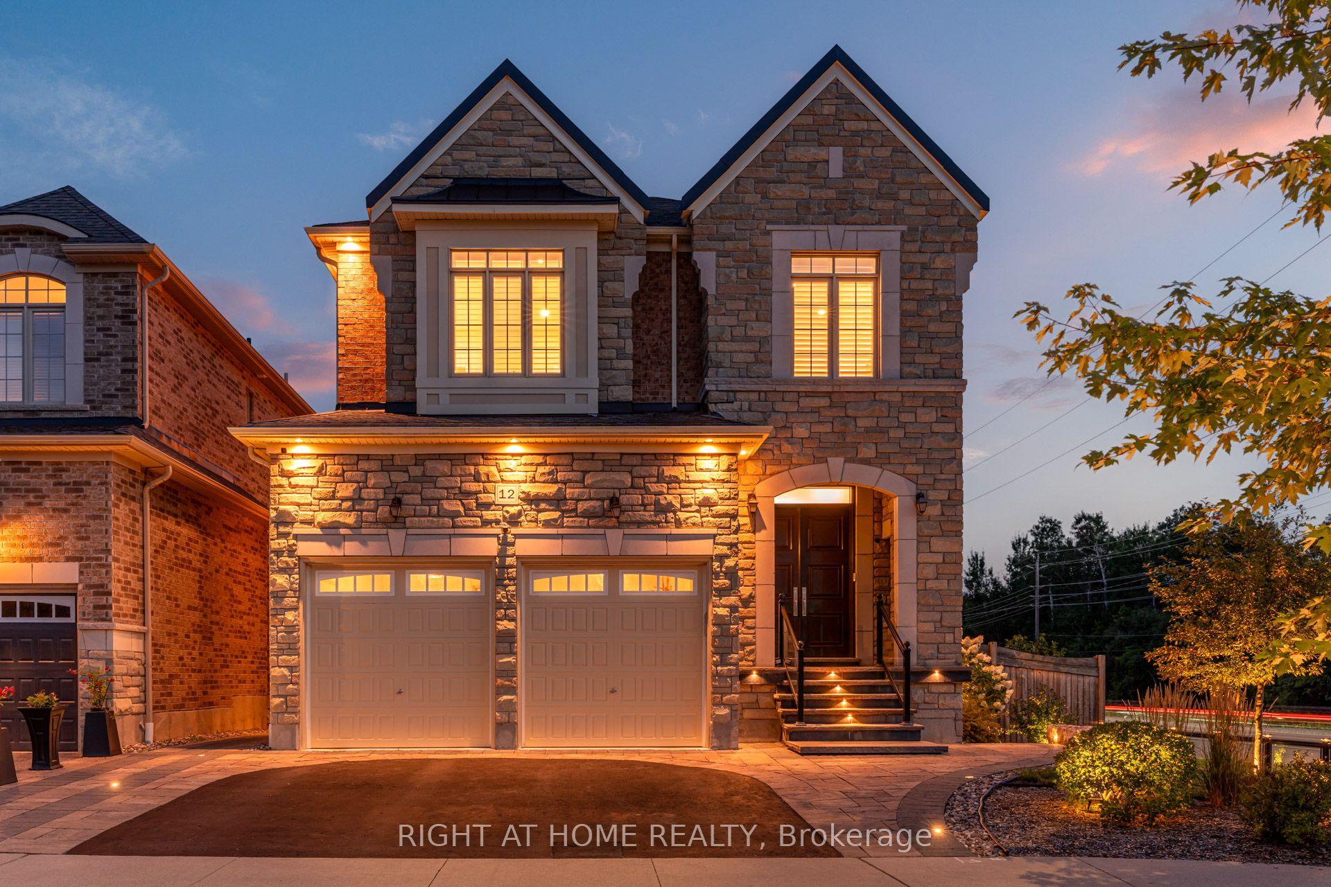 12 Labriola Court, Whitby — Detached for sale, photo 1