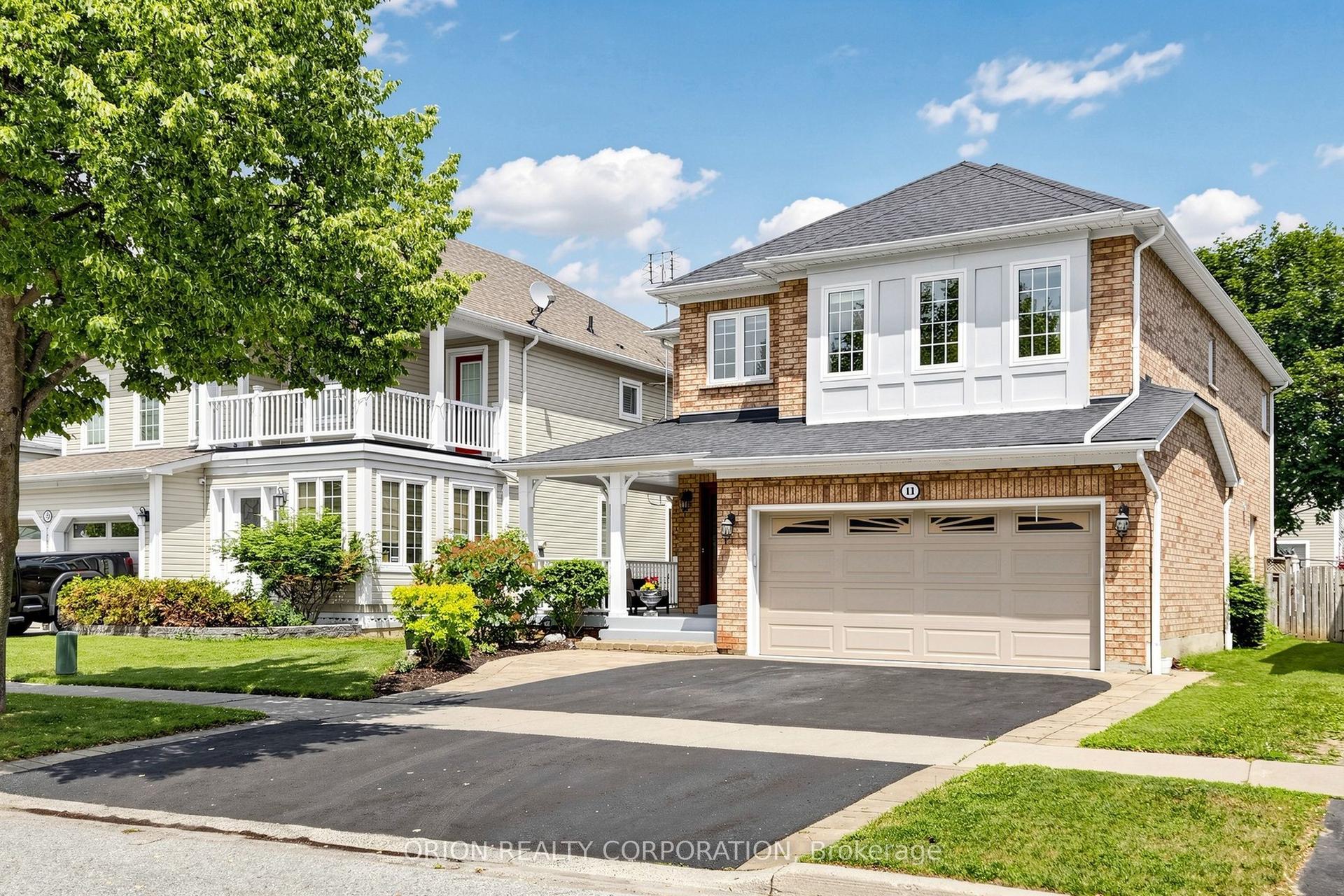 11 Davey Street, Ajax — Detached for sale, photo 1