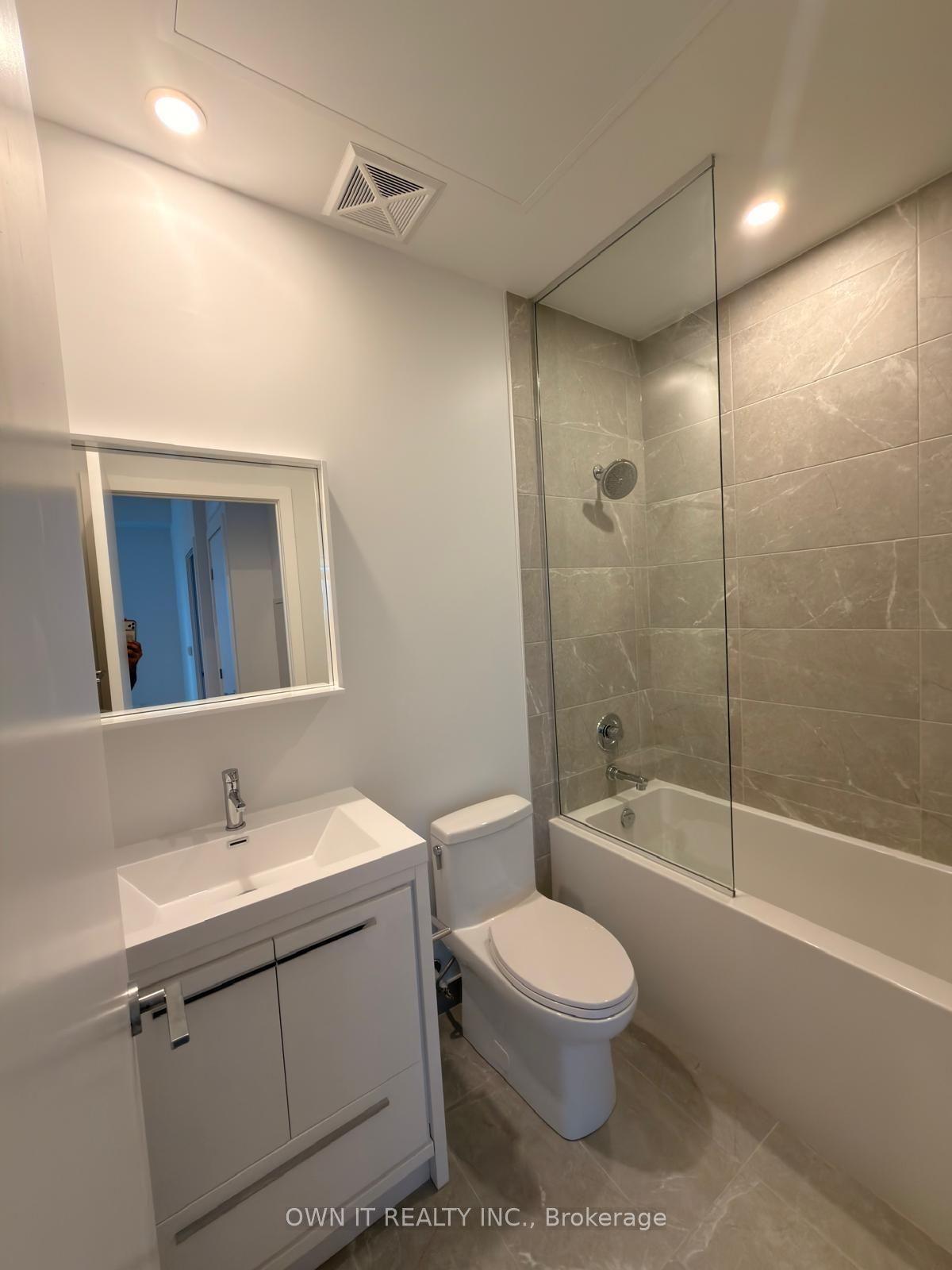 21 Meadowdale Road 1407 #1407, Vaughan — Condo for lease, photo 1