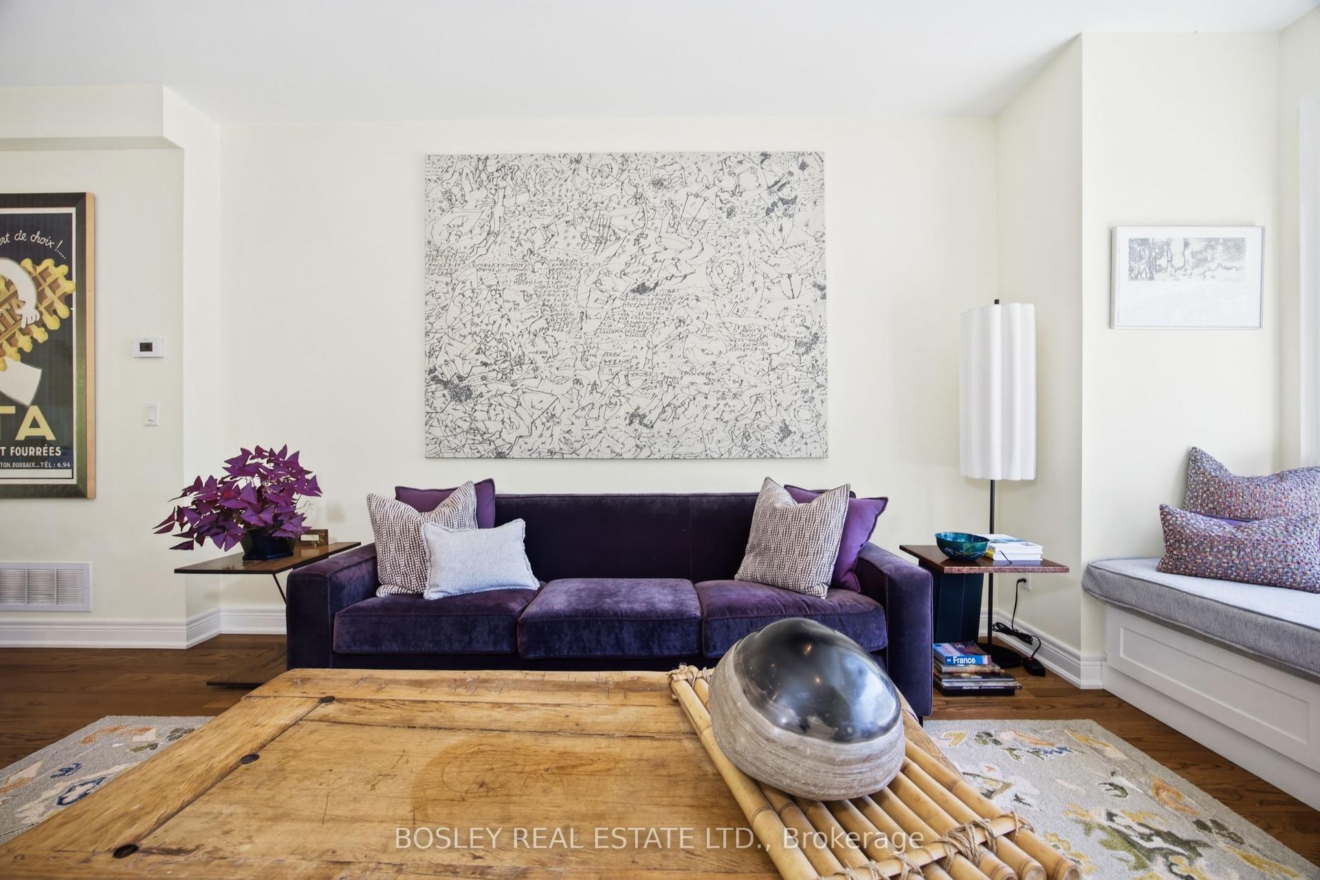 17 Matthew Court — photo 1