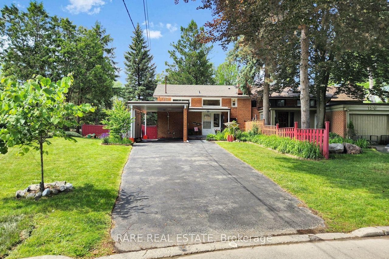192 Three Valleys Drive, Toronto — Semi-Detached for sale, photo 1