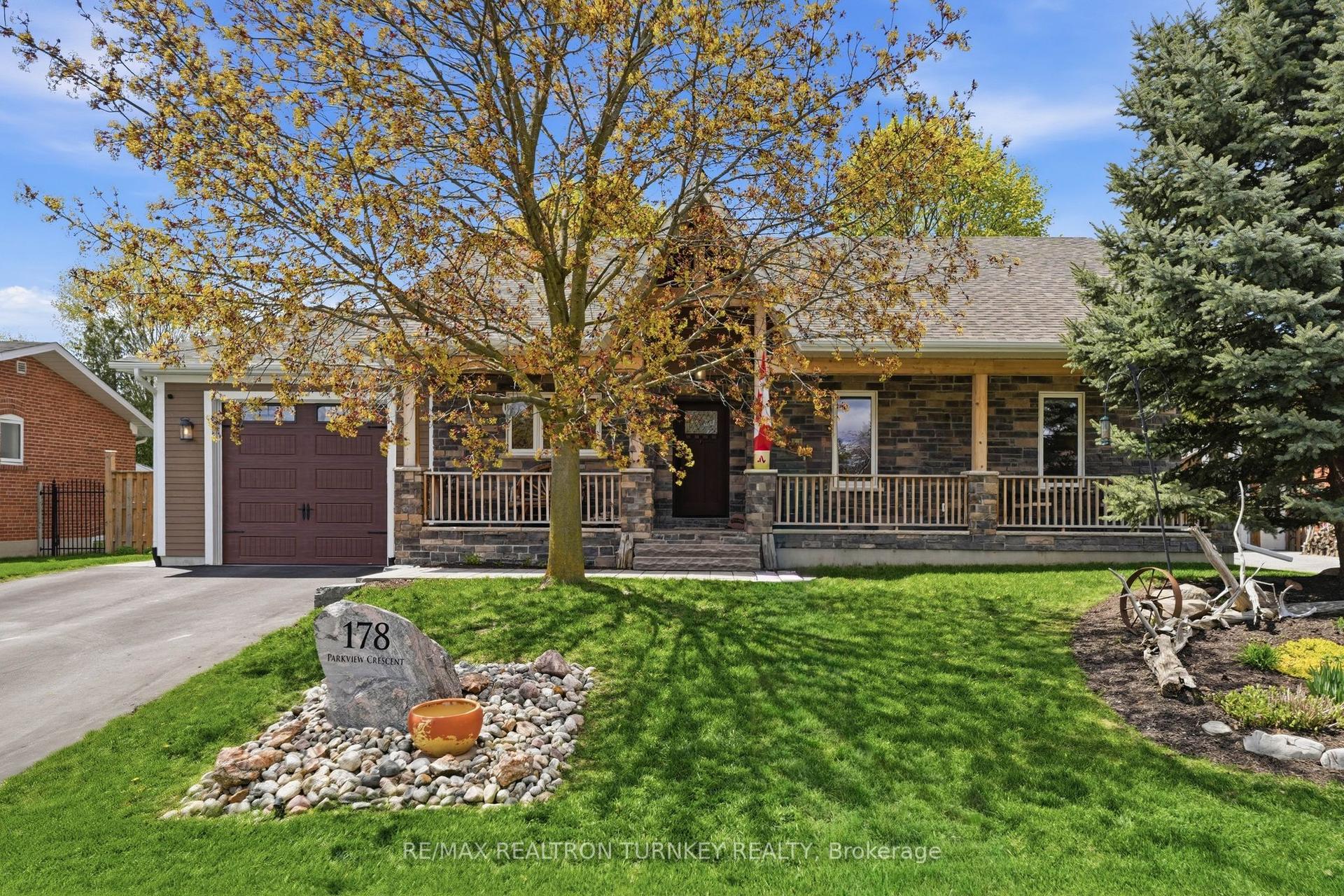 178 Parkview Crescent — photo 1