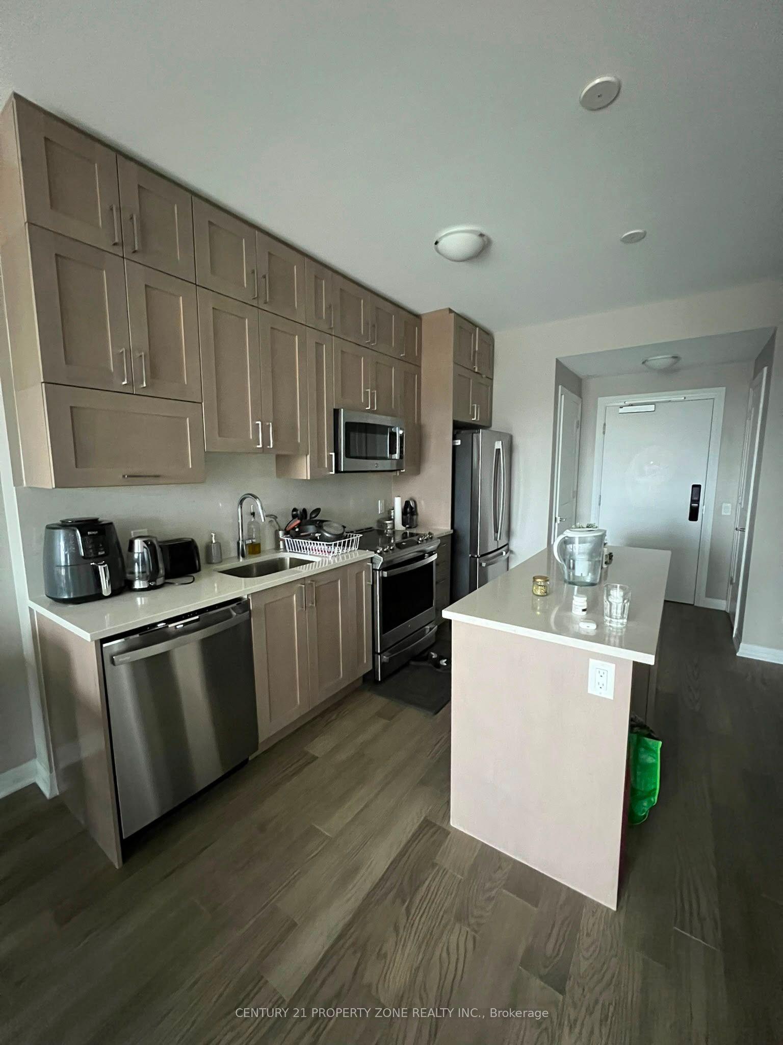 460 Gordon Krantz Avenue 321 #321 — photo 1