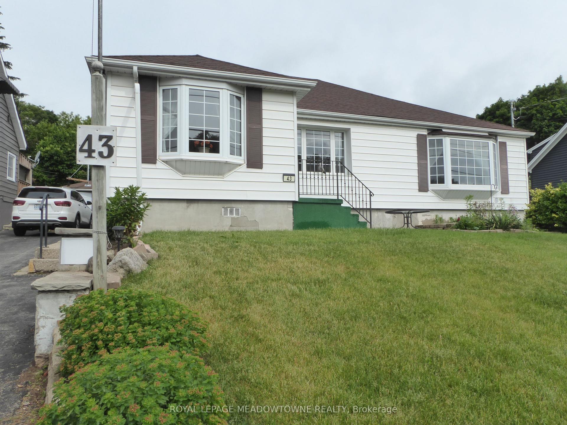 43 Cobblehill Road, Halton Hills — Detached for sale, photo 1