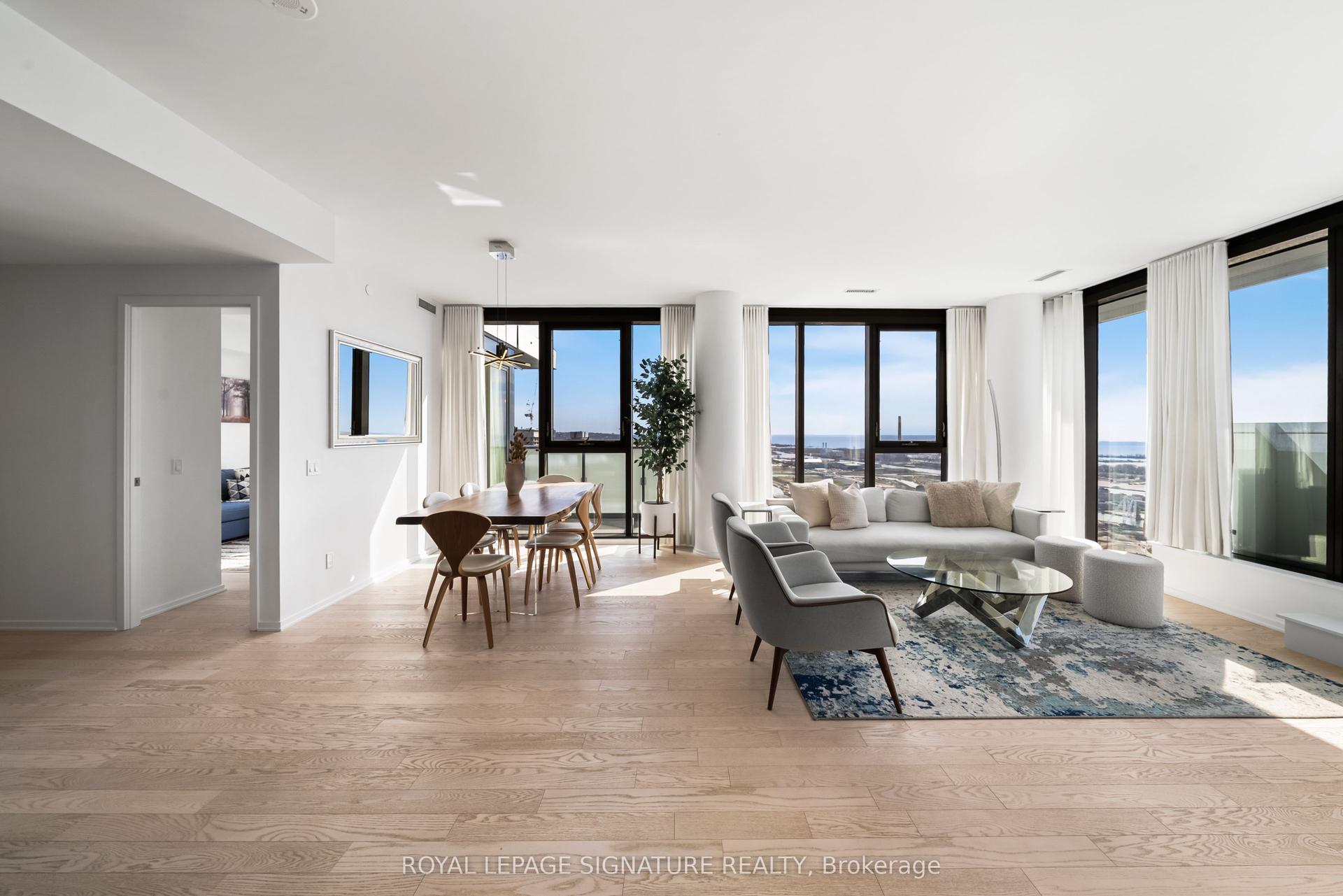 16 Bonnycastle Street 4304 #4304 — photo 1