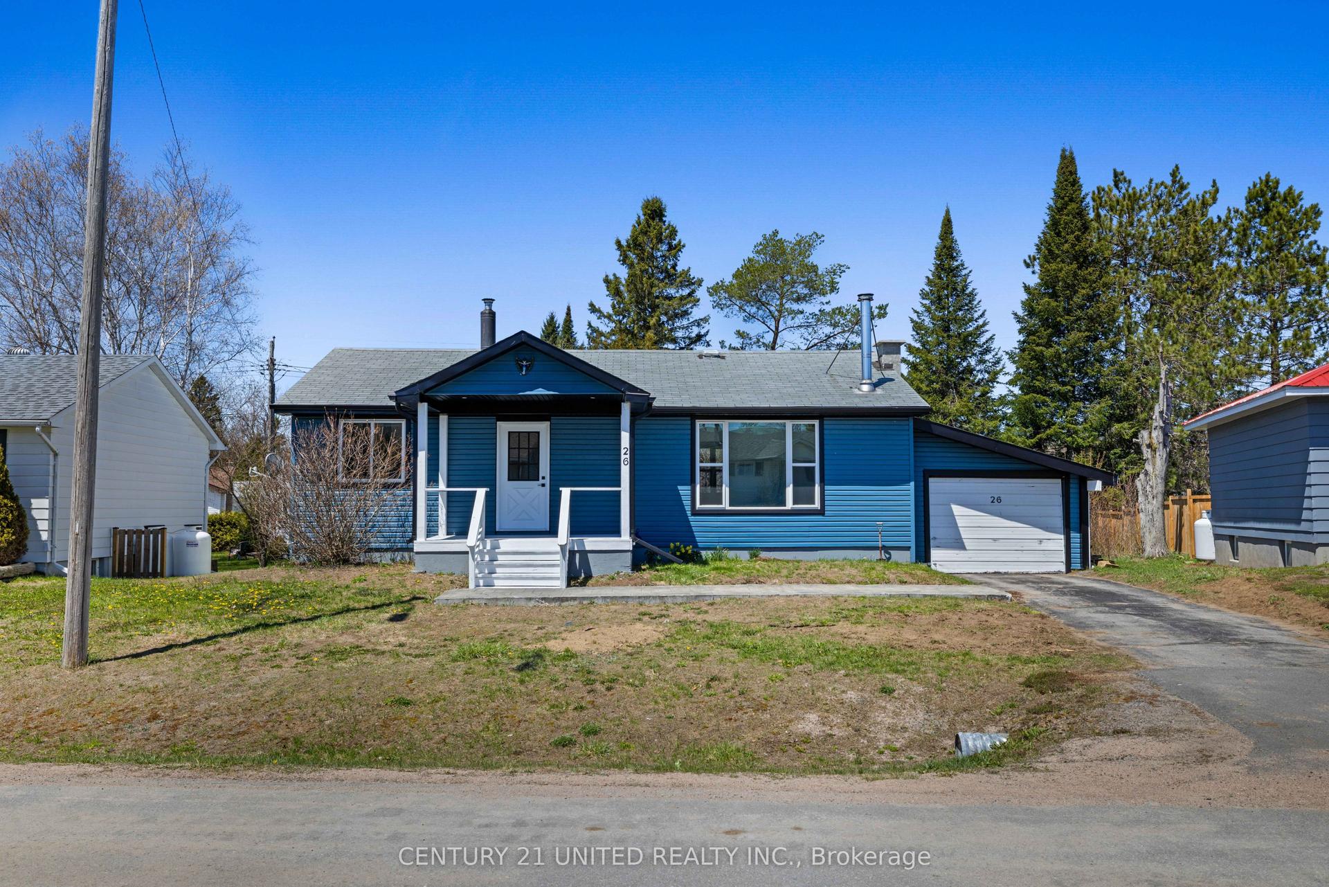 26 Great Oak Street — photo 1