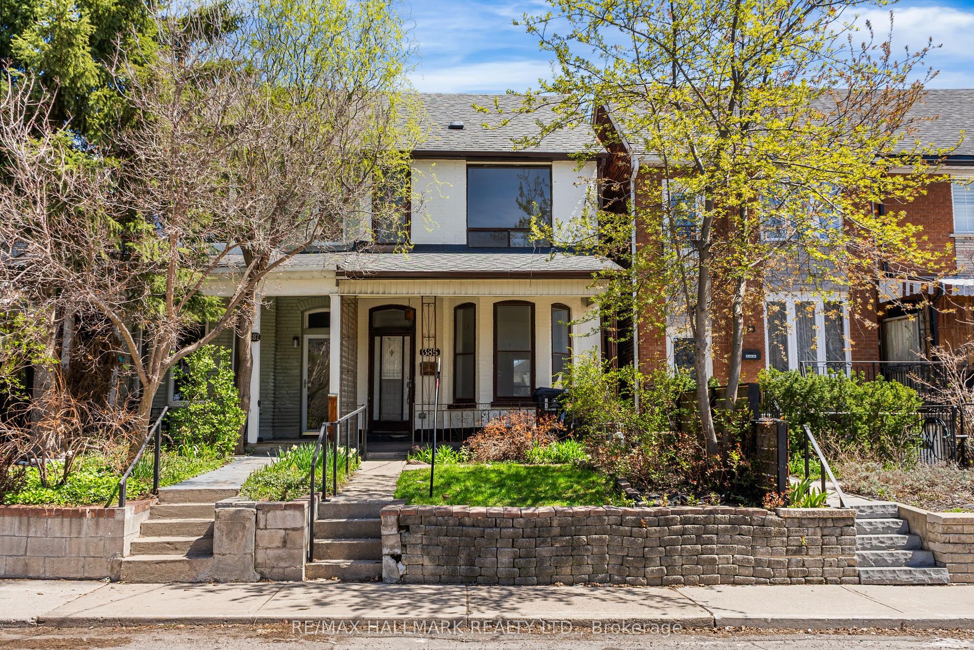 385 Delaware Avenue — photo 1