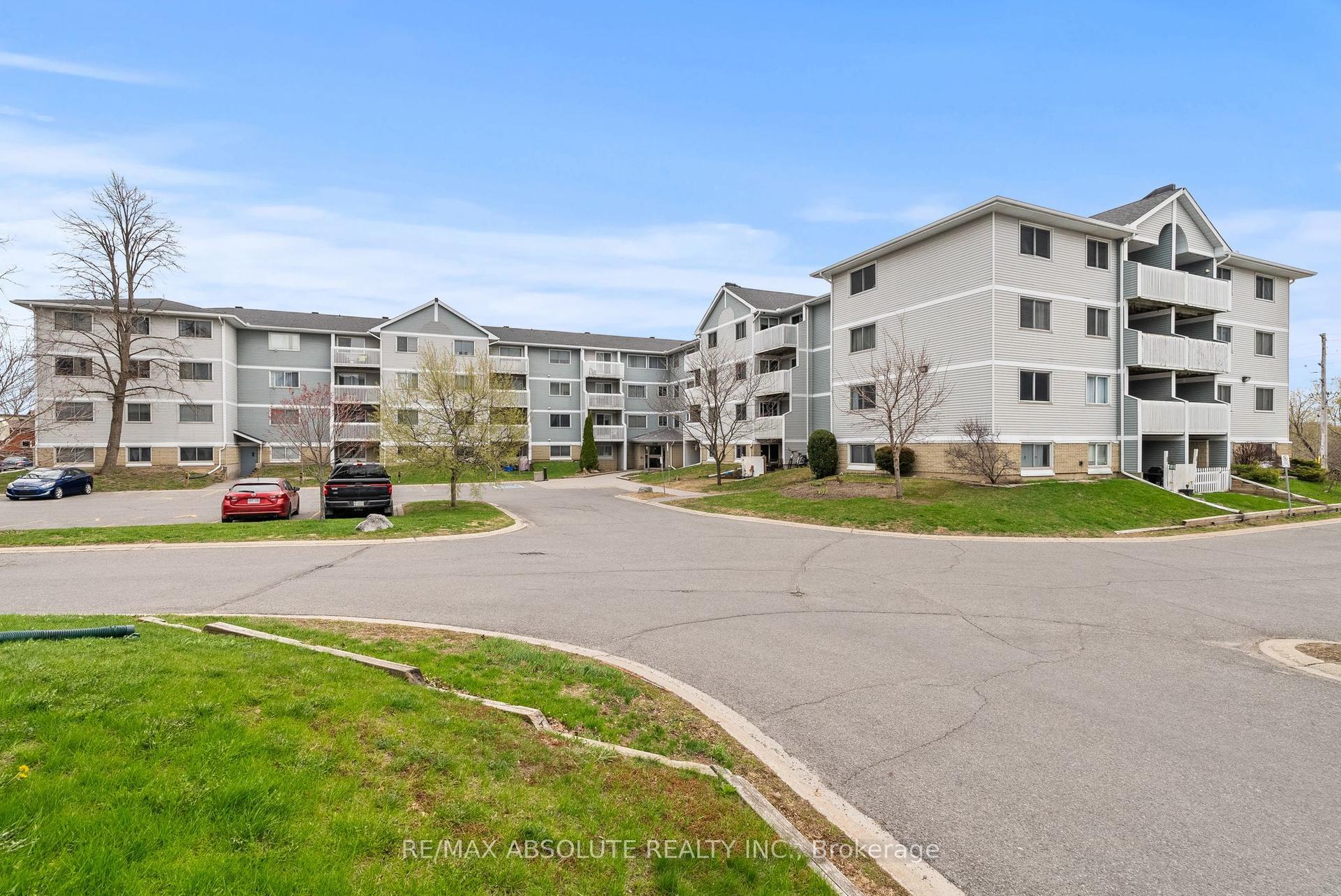 216 Viewmount Drive 415 #415 — photo 1