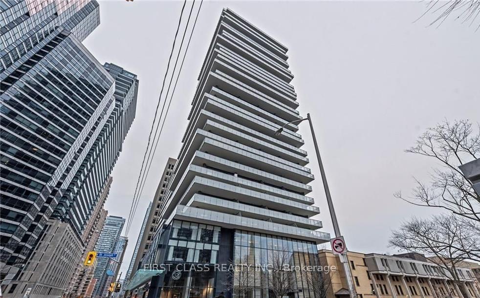 57 St Joseph Street 1008 #1008 — photo 1
