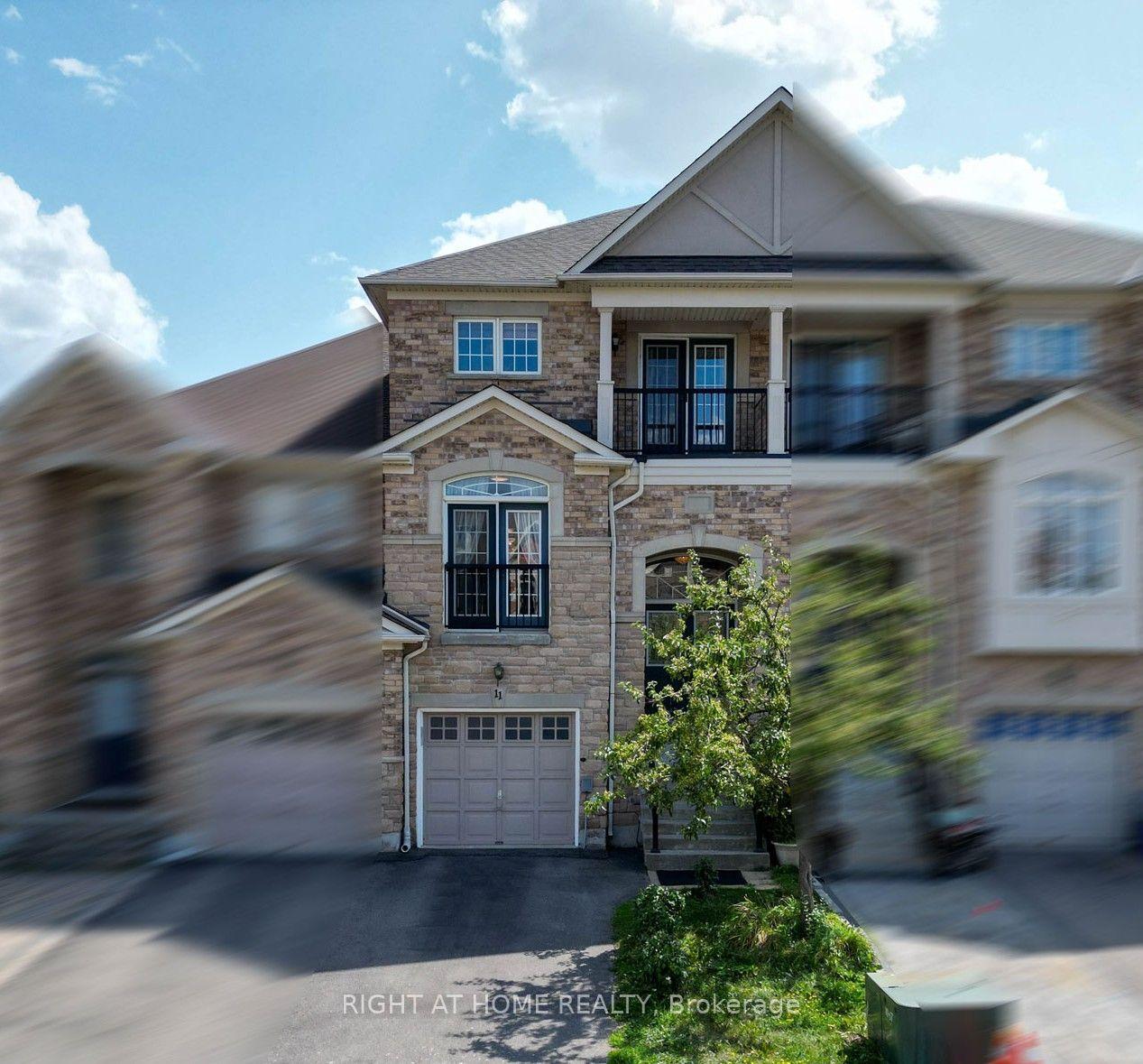 11 Littleriver Court, Vaughan — Townhouse for sale, photo 1