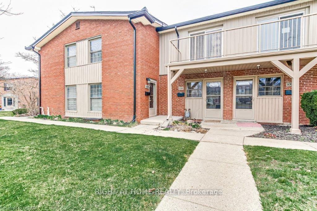 1101 Oxford Street W, London North — Condo Town for lease, photo 1
