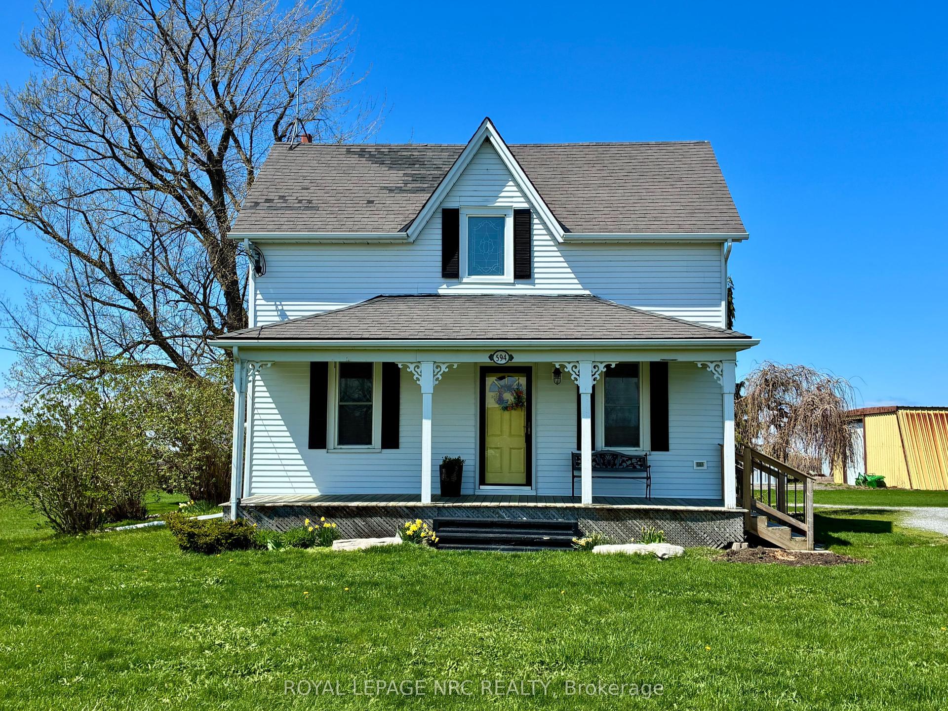 594 Niagara Stone Road — photo 1
