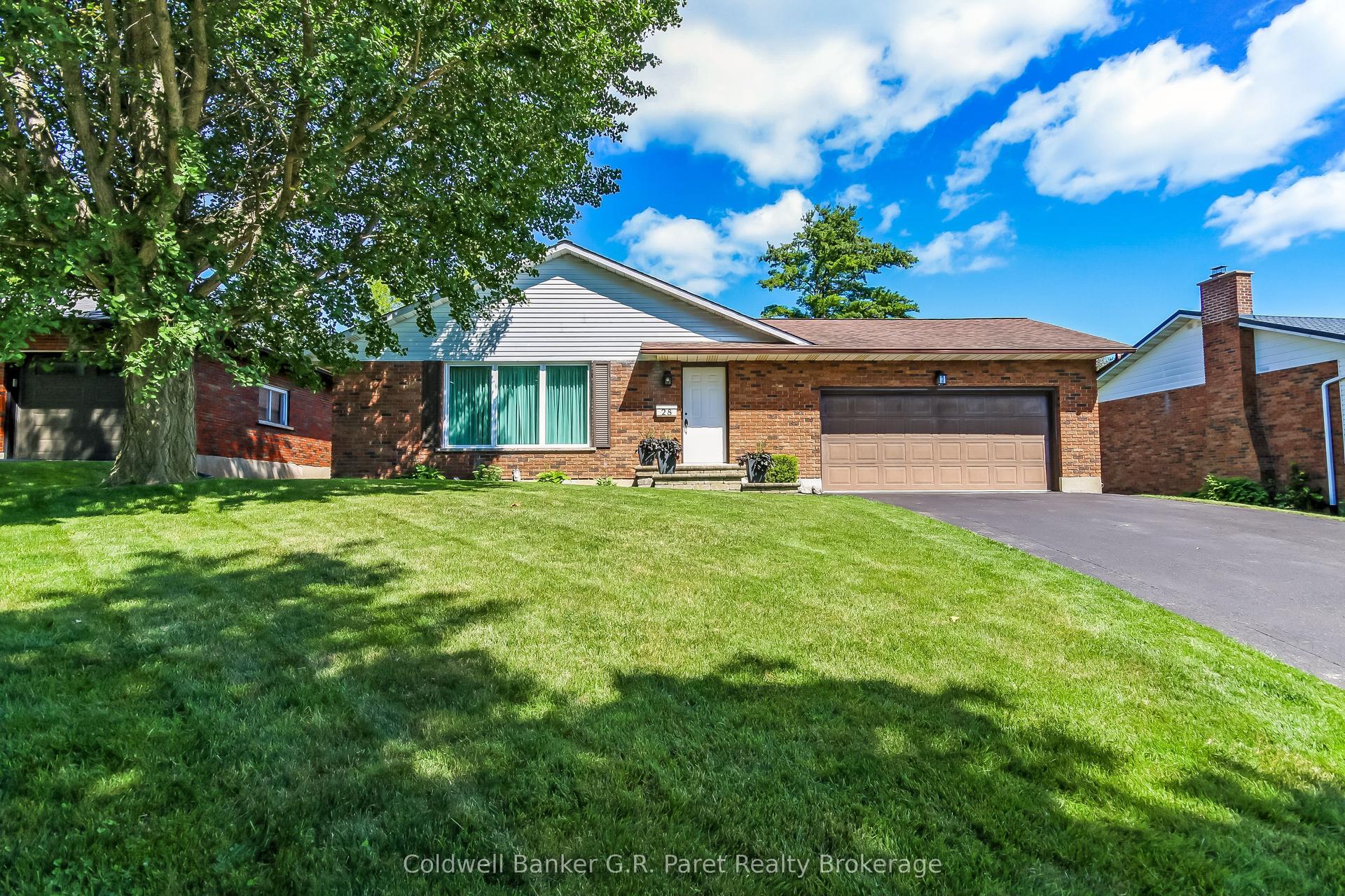 28 Woodcock Drive, Tillsonburg — Detached for sale, photo 1