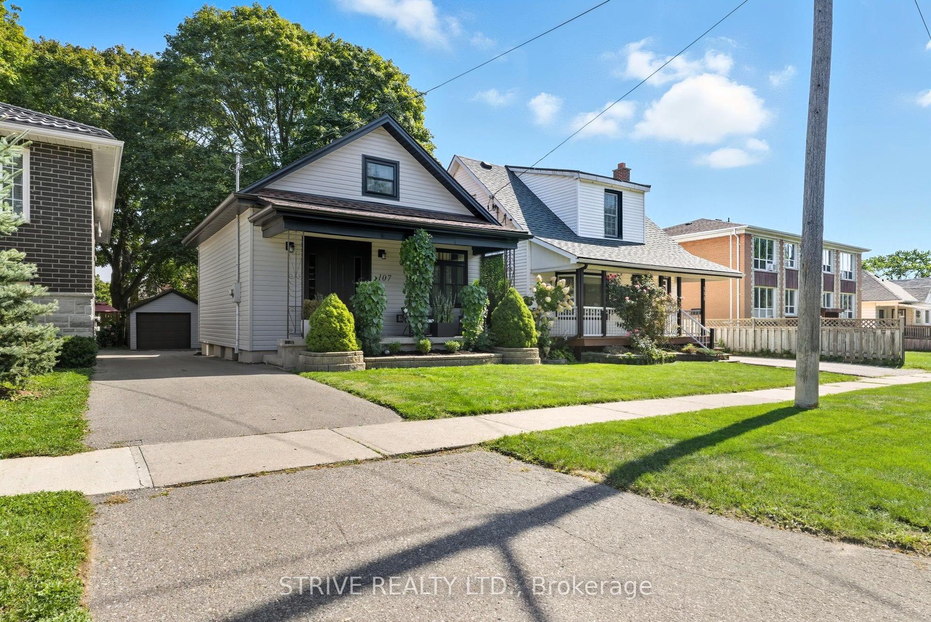 107 Cromwell Avenue — photo 1