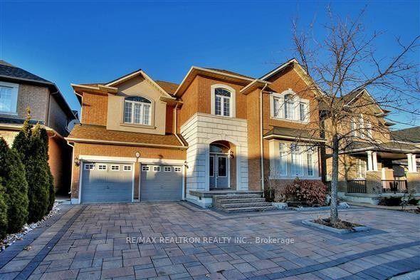 22 St Urbain Drive, Vaughan — Detached for sale, photo 1