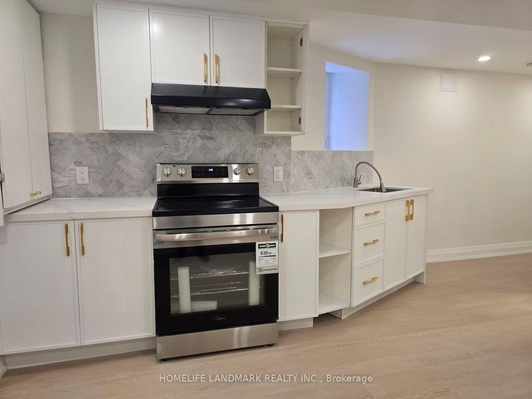 9 Alton Avenue, Toronto — Semi-Detached for lease, photo 1