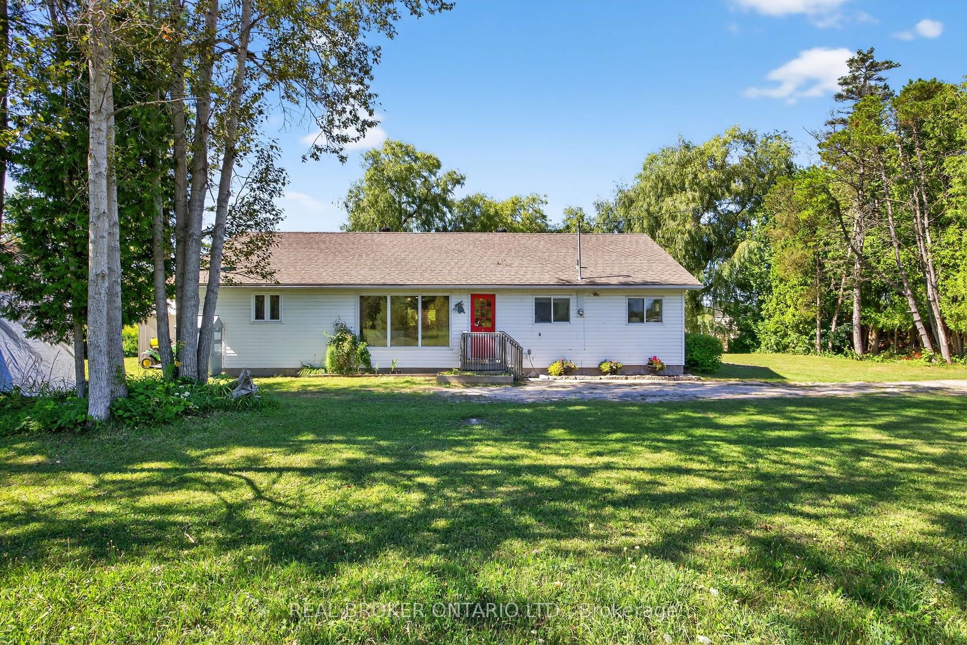 2174 Atkinson Road, Springwater — Detached for sale, photo 1