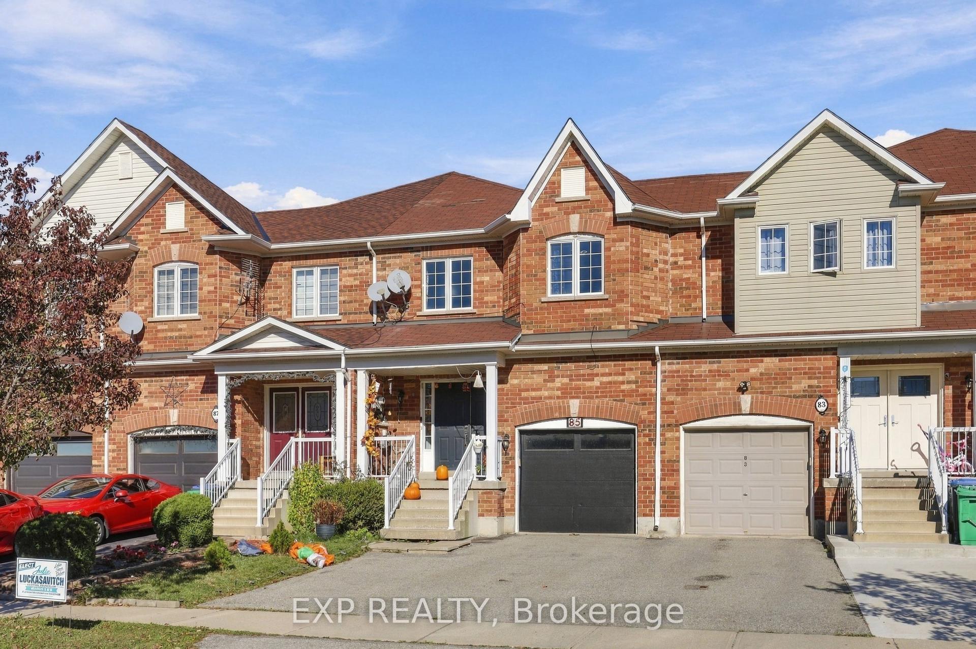 85 Heartview Road, Brampton — Townhouse for sale, photo 1