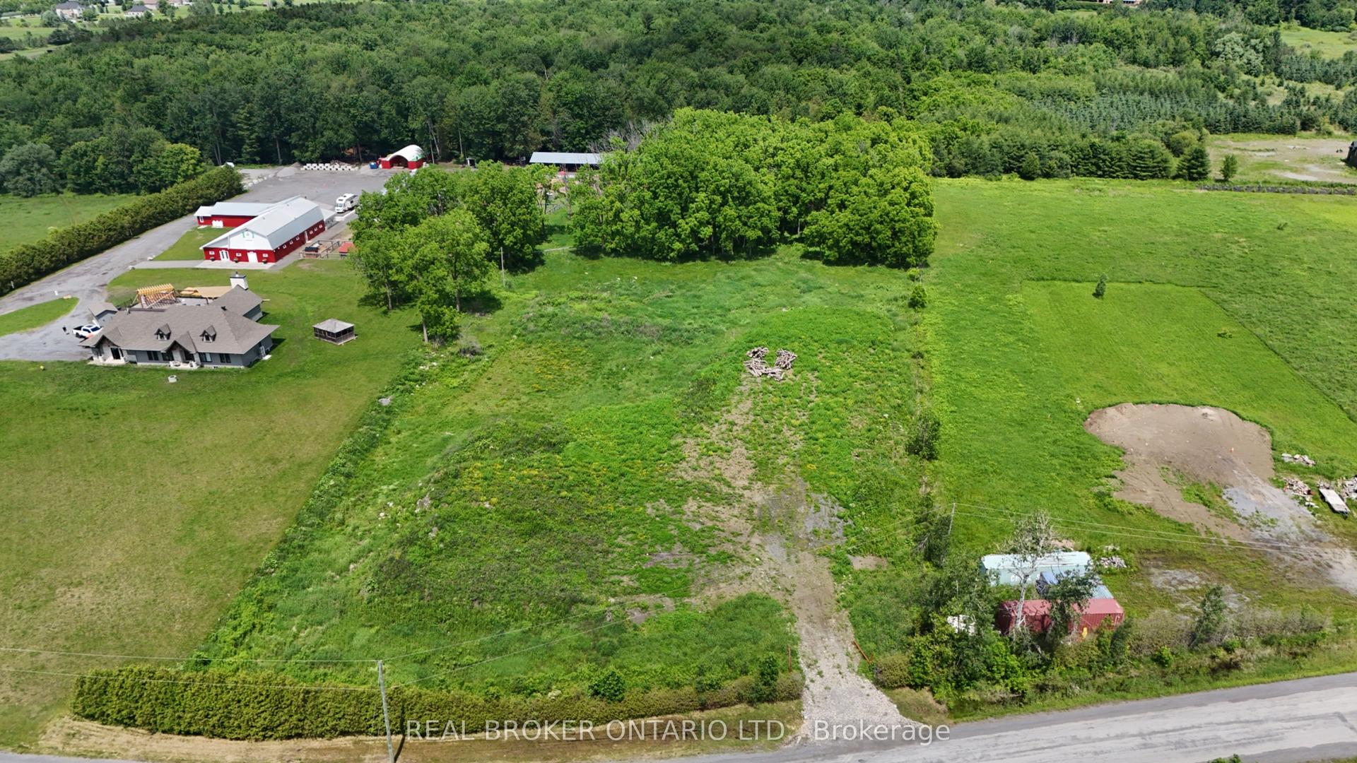 634 Smith Road — photo 1