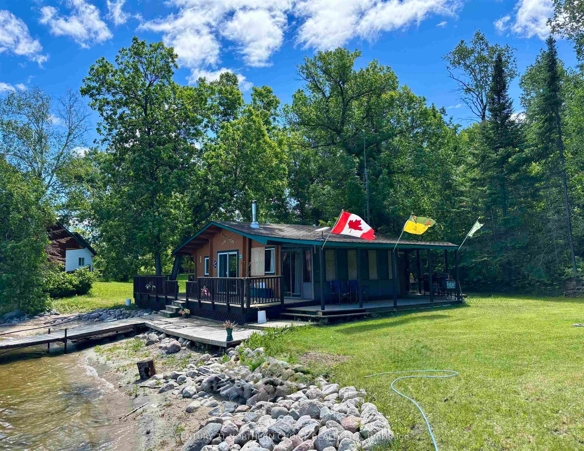 01 Allie Island E, Kenora Remote Area — Detached for sale, photo 1
