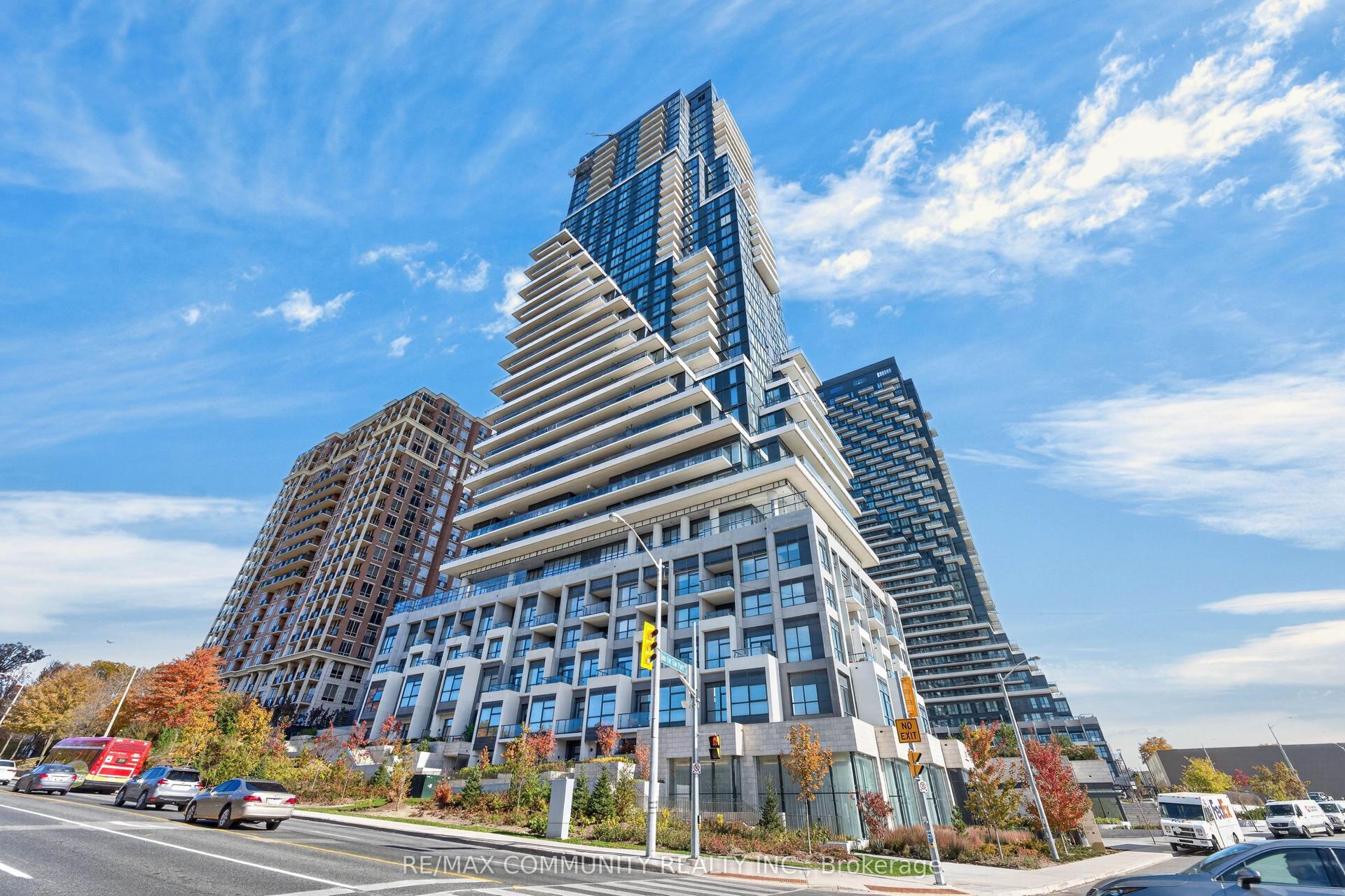 10 Inn On The Park Drive 2203 #2203, Toronto — Condo for sale, photo 1
