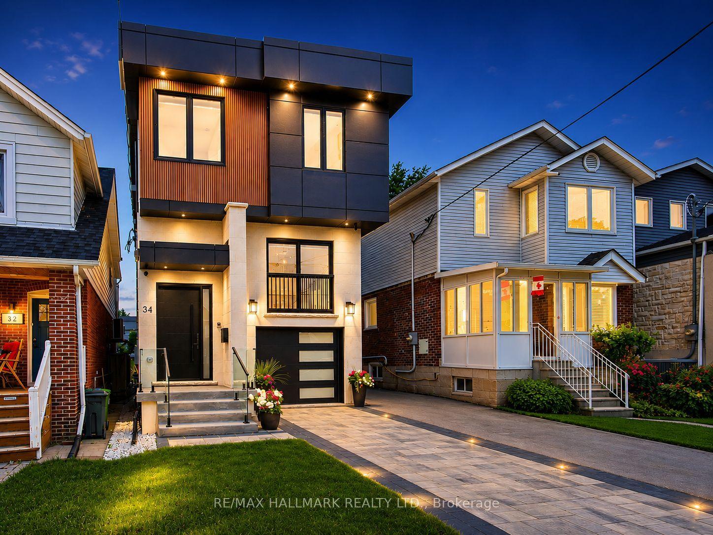 34 Roosevelt Road, Toronto — Detached for sale, photo 1