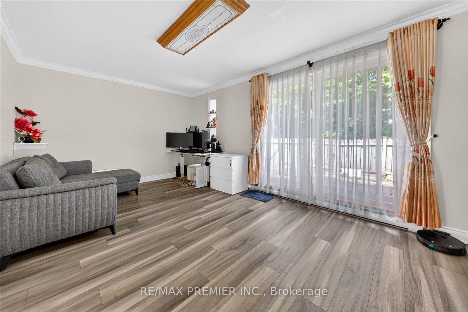 85 Driftwood Avenue 48 #48 — photo 1