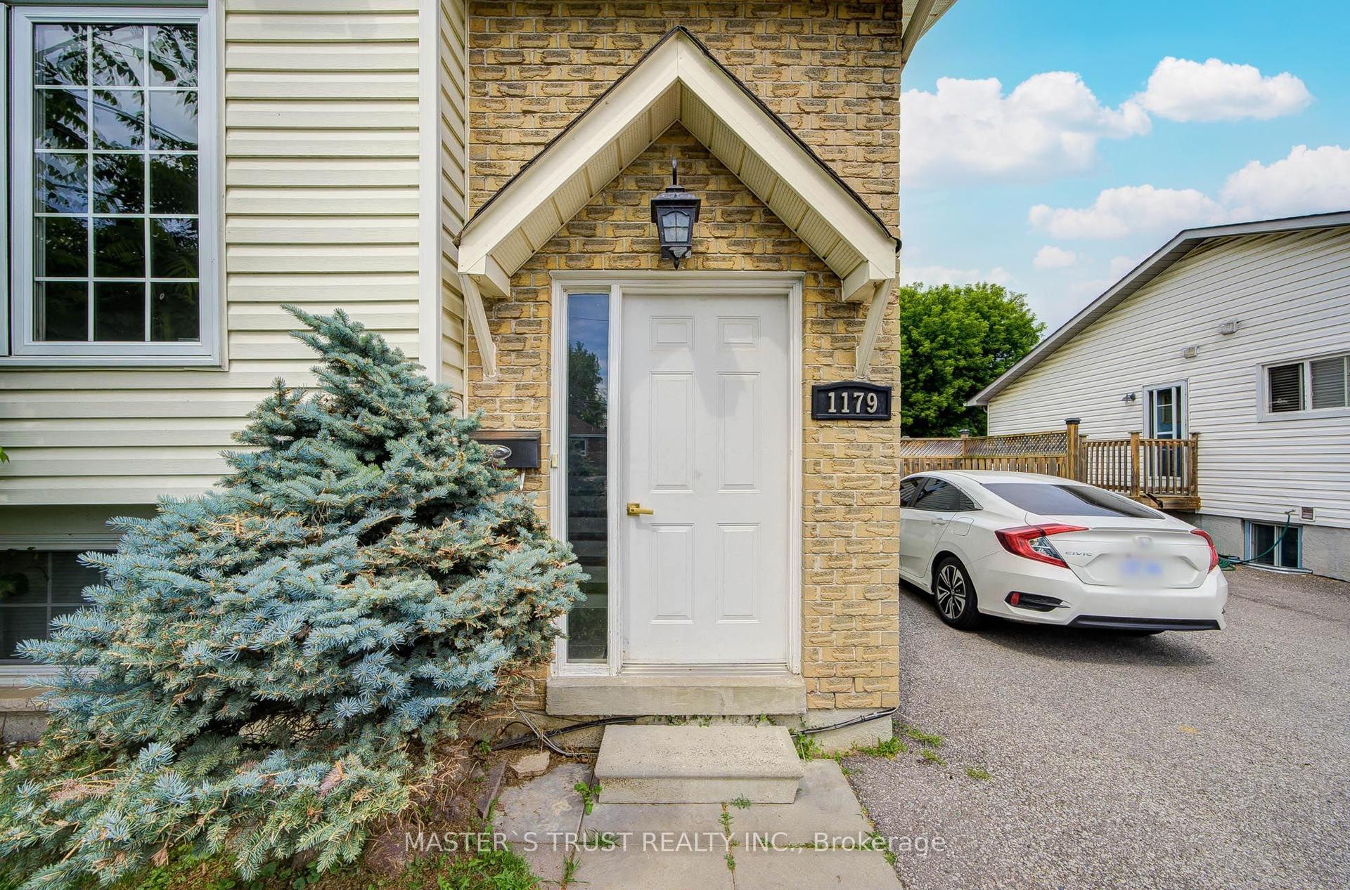 1179 Simcoe Street S Unit 2 #Unit 2, Oshawa — Semi-Detached for lease, photo 1