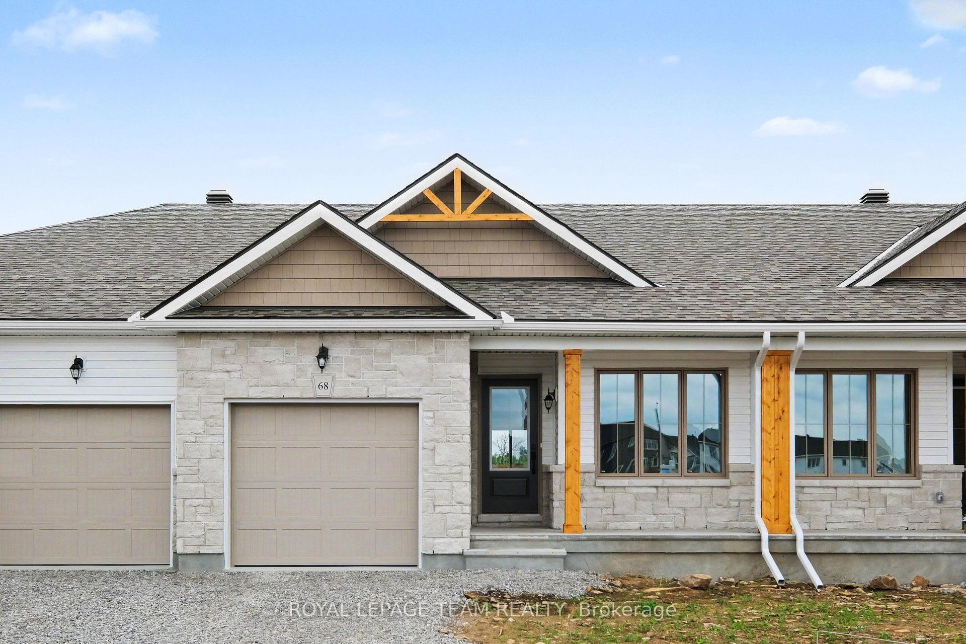 68 Doctor Agnes Craine Drive, Smiths Falls — Townhouse for sale, photo 1