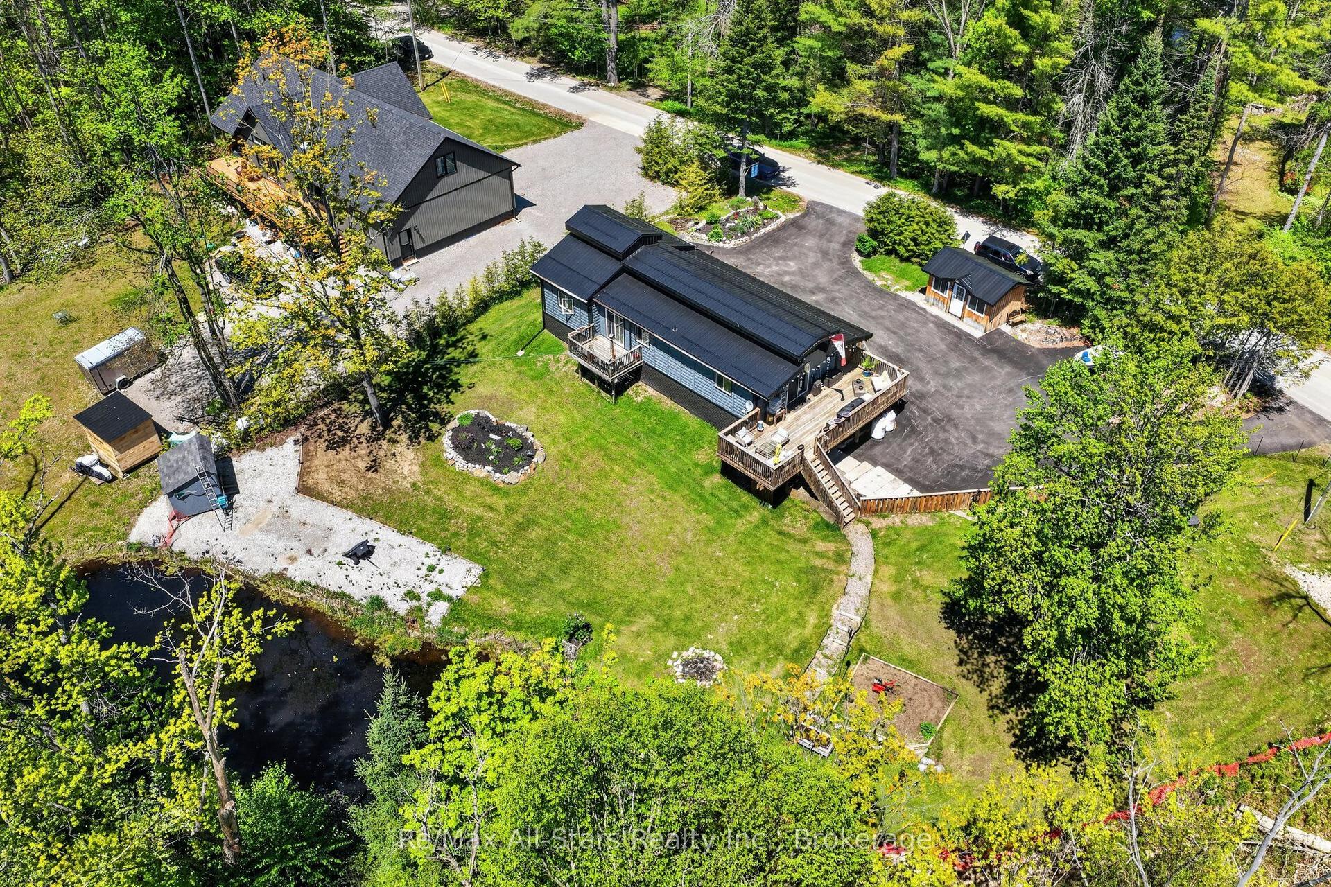 28 Pine Ridge Road — photo 1