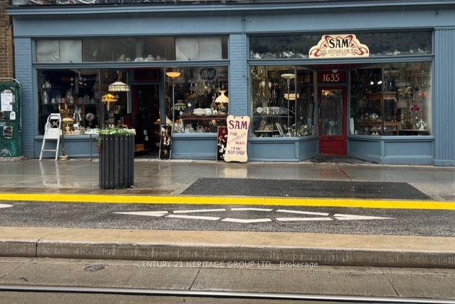 1633&1635 Queen Street W — photo 1