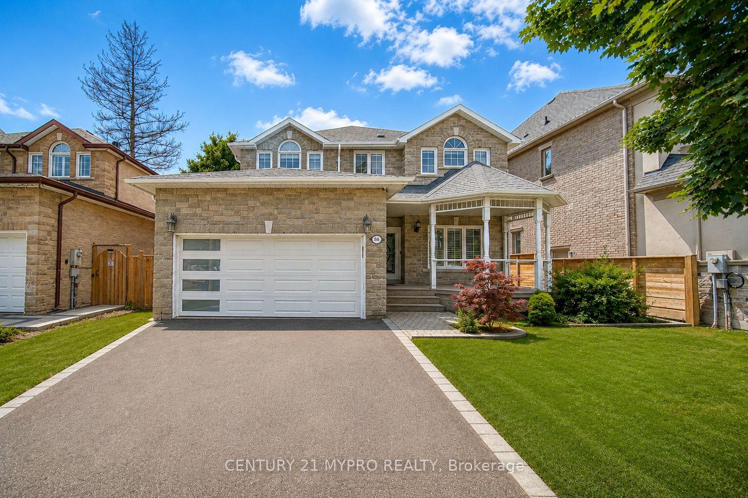 98 Leyburn Avenue, Richmond Hill — Detached for sale, photo 1