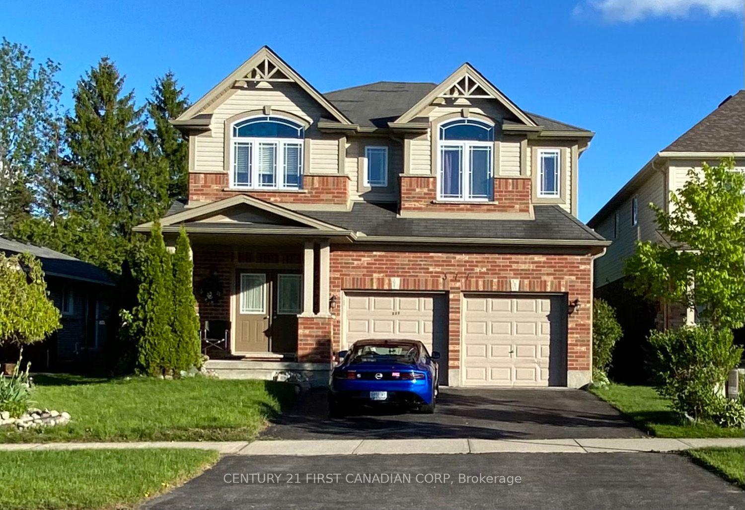 377 BLACKACRES Boulevard — photo 1