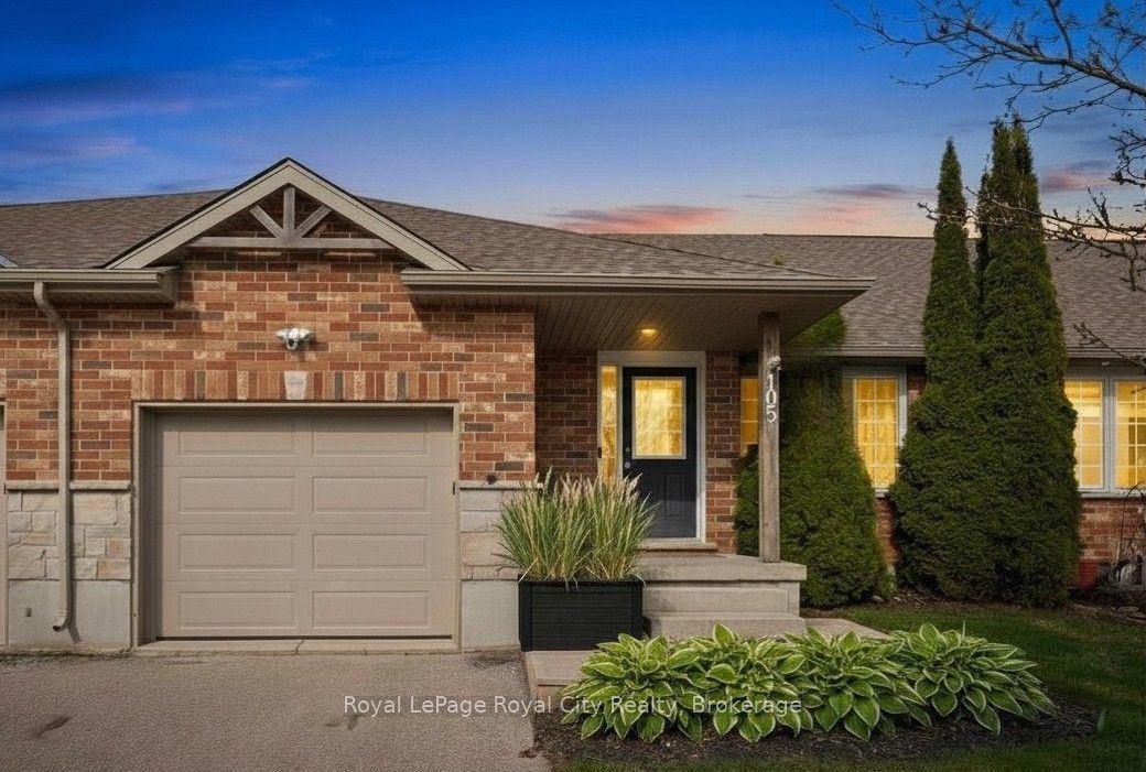 105 Spencer Drive, Centre Wellington — Townhouse for sale, photo 1