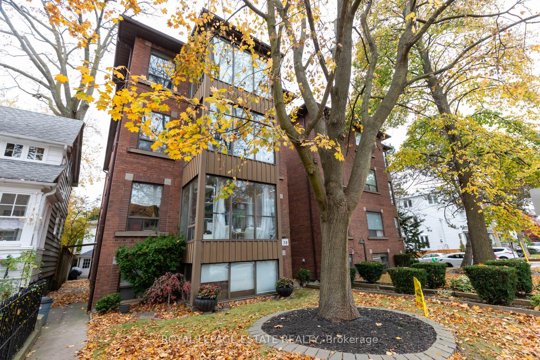 38 Leuty Avenue 1A #1A, Toronto — Multiplex for lease, photo 1