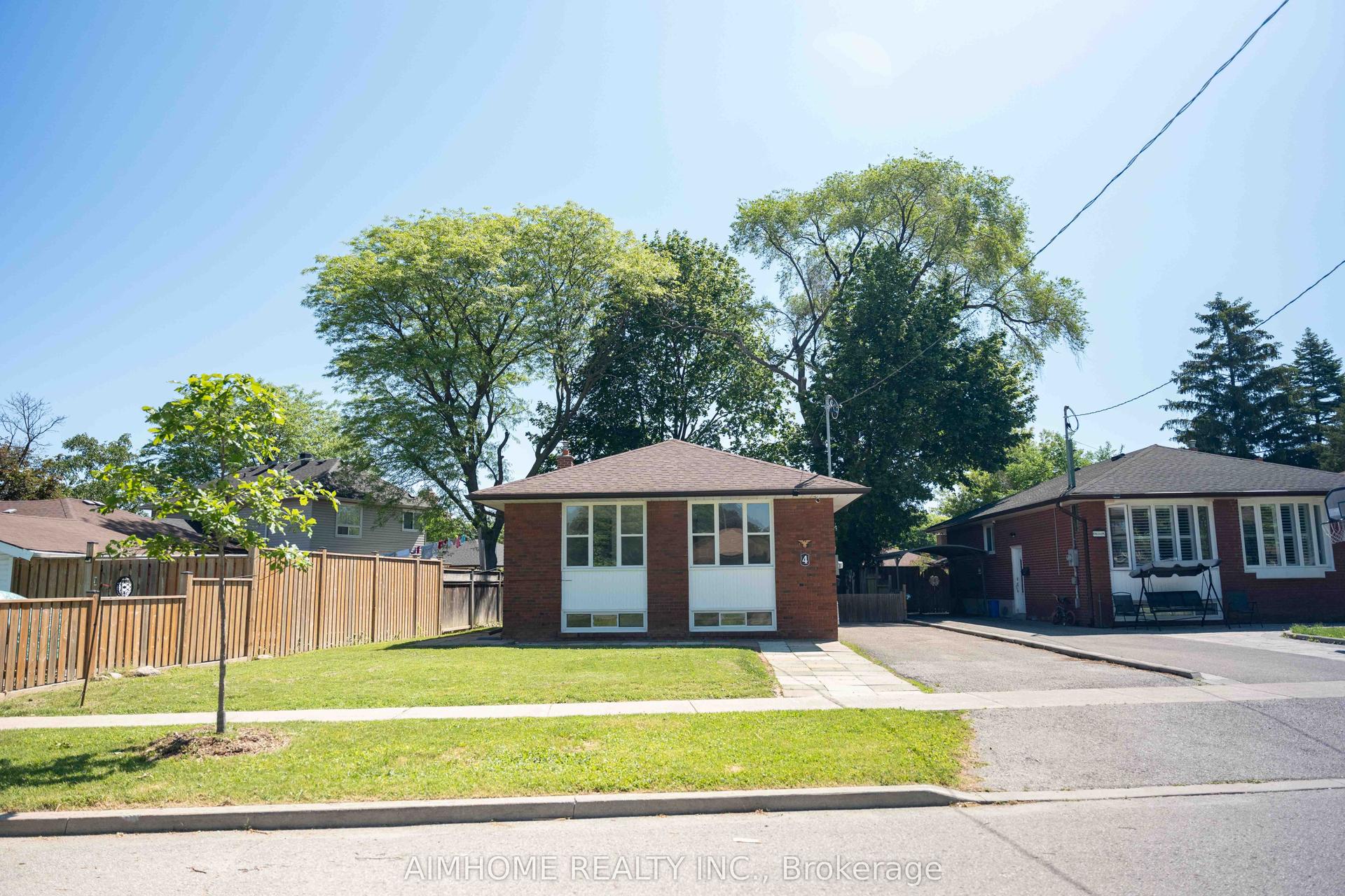 4 Pelmar Place — photo 1