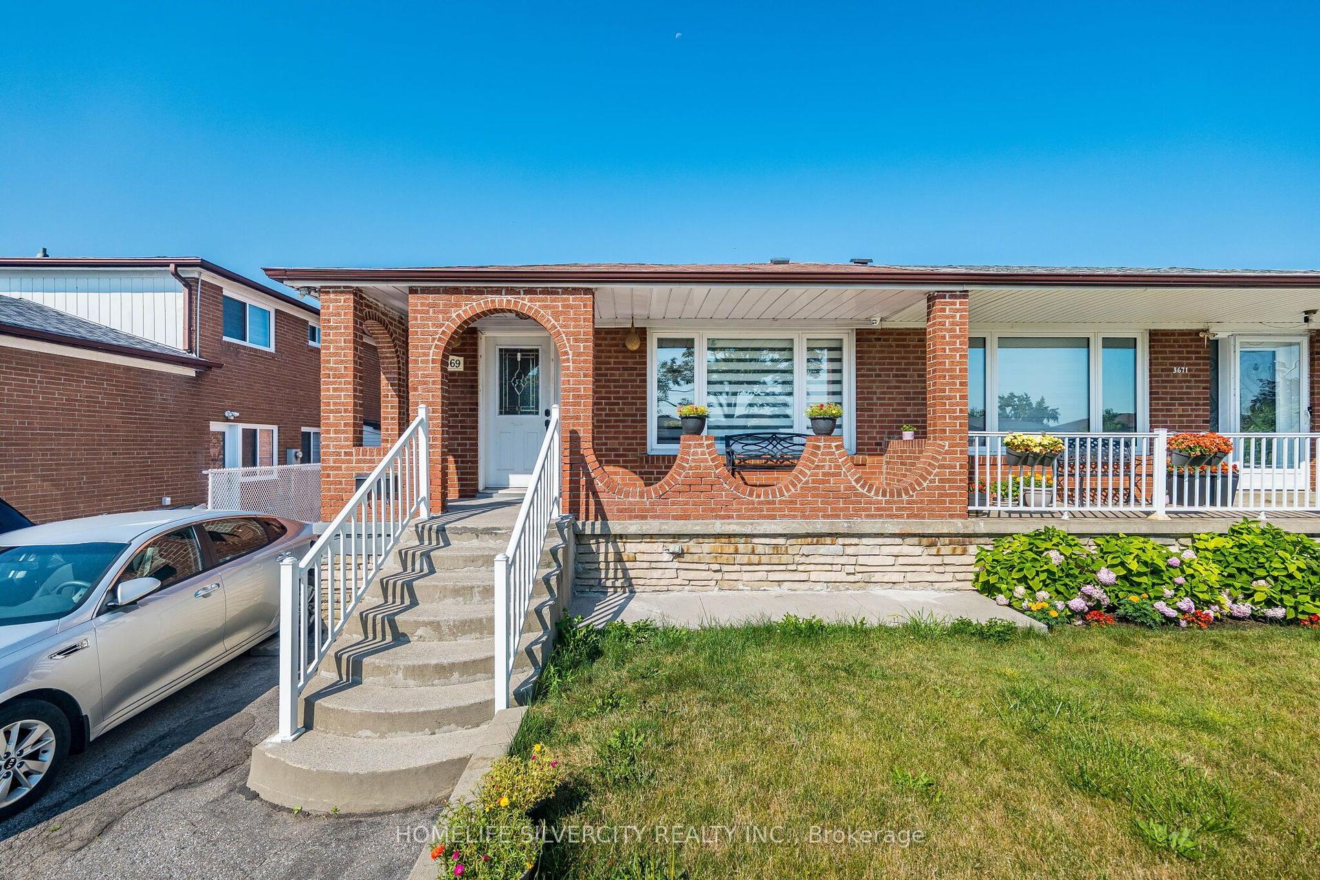 3669 Corliss Crescent, Mississauga — Semi-Detached for sale, photo 1