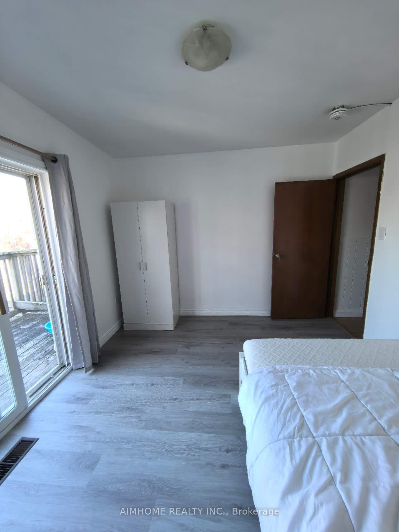 137A MARKHAM Street 2nd Flr Rm #2nd Flr Rm — photo 1