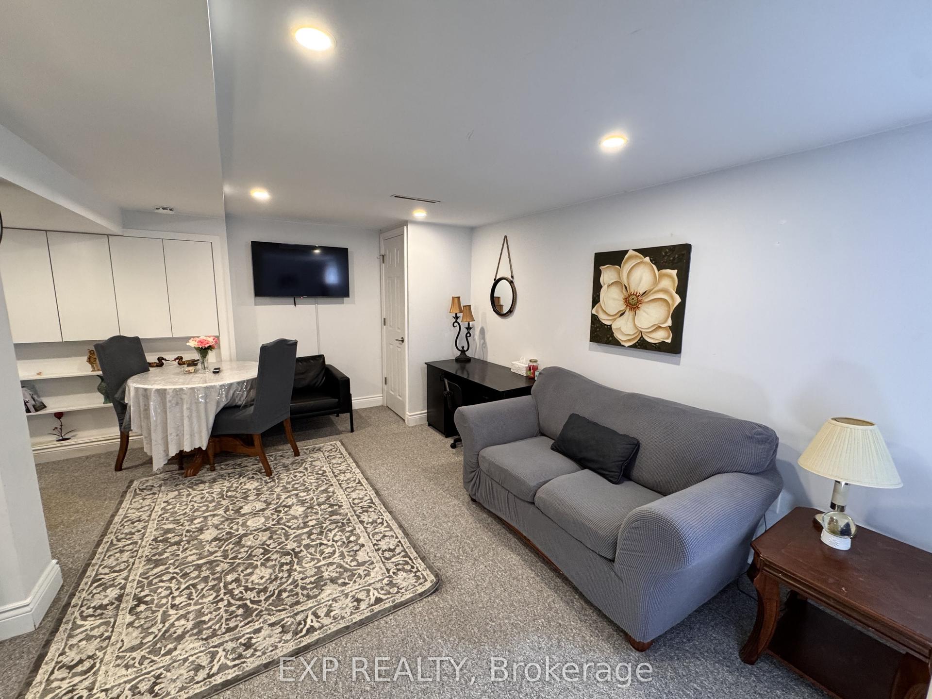 16 Haida Drive — photo 1