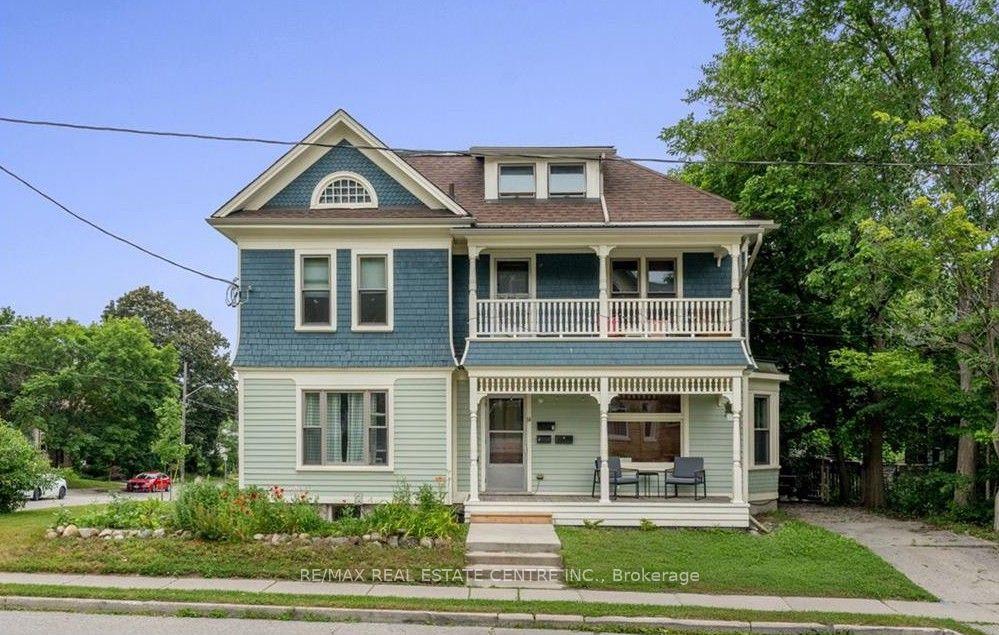 14 Young Street W — photo 1