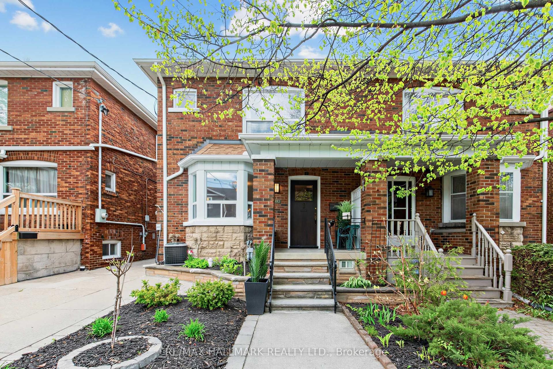 34 Springdale Boulevard — photo 1