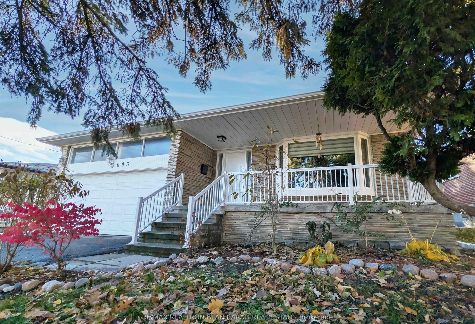 603 Cummer Avenue — photo 1